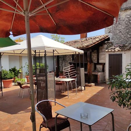 Apartamentos Turisticos Los Abuelos Montemayor de Pililla Zewnętrze zdjęcie